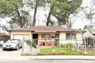 5911 Dewey Blvd, Sacramento CA  95824-1513 exterior