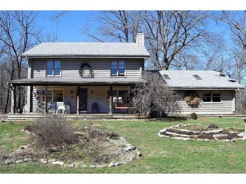 9935 Cross Creek Dr, Greenville, IN 47124-7844