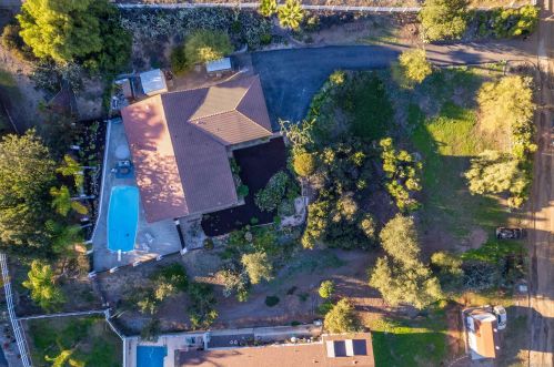 11382 Crazy Horse Dr, Lakeside CA 92040-1205 exterior