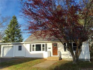 13 Huntington Ave, Huntington, CT 06484-4007