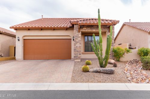 8807 Indigo St, Mesa, AZ 85207-4008