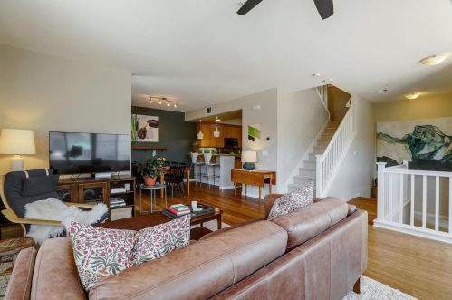 364 Hedding St, San Jose, CA 95110-1632