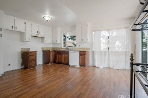 2062 Sycamore Ct, Ontario, CA 91764-1646