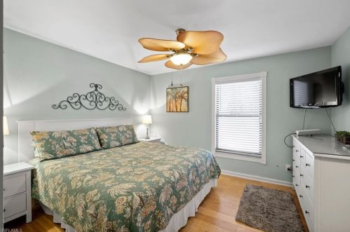 2219 10th Ln, Cape Coral FL  33990-1908 exterior