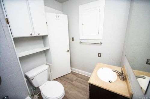 9659 Primrose Dr, Riverside CA 92503-4277 exterior