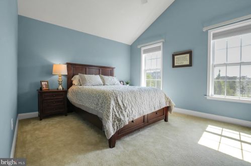 212 Hopewell Dr, Collegeville PA  19426-2852 exterior