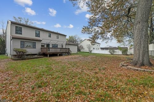 500 Lord St, Avenel NJ  07001-1250 exterior