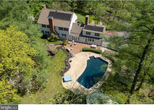 700 Lantern Ln, Blue Bell, PA 19422-1612
