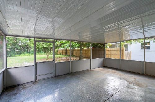 223 Deleon Rd, De Bary FL  32713-3149 exterior