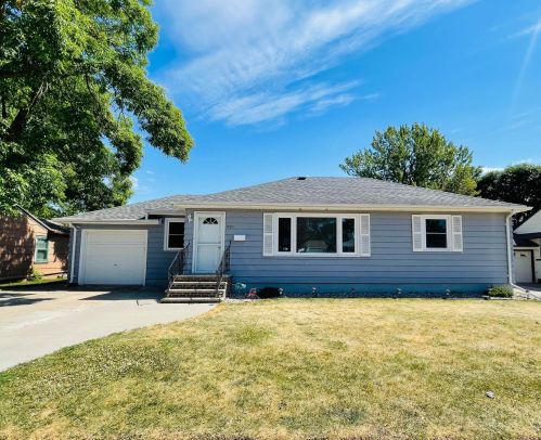 930 Victoria St, Fairmont MN  56031-4354 exterior