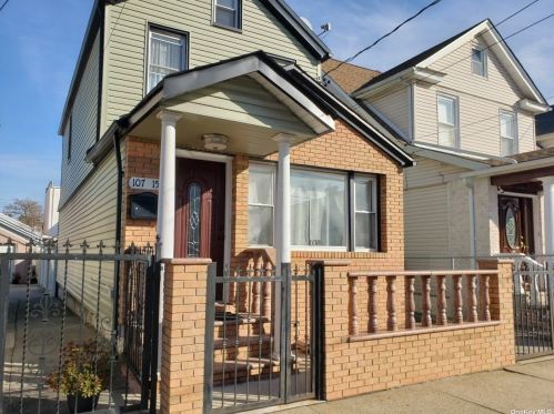 107-15 127th St, Jamaica, NY 11419-2826