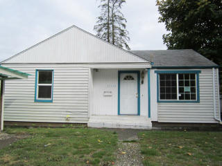 11914 Renton Ave, Seattle WA  98178-3725 exterior