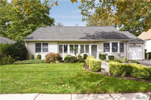 942 Peninsula Blvd, Woodsburgh, NY 11598-1541