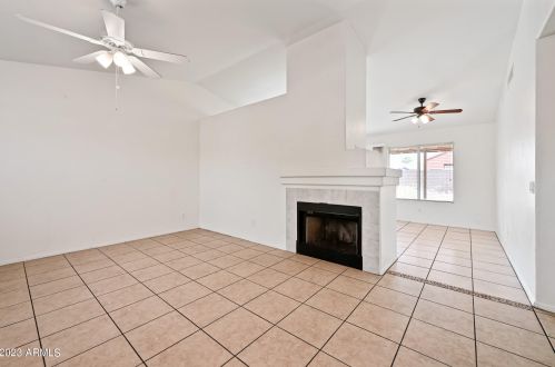 2820 86th Dr, Phoenix AZ  85037-3507 exterior