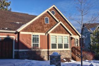 60883 Goldenwood Loop, Bend OR  97702 exterior