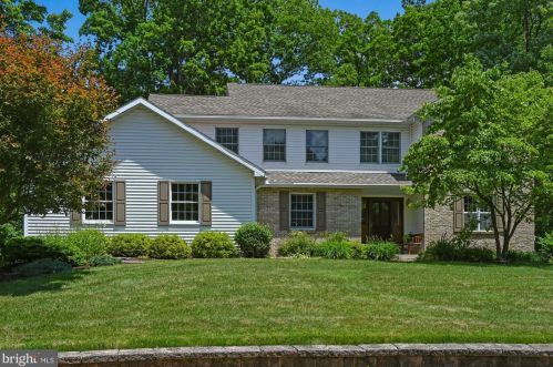 1744 Tanglewood Rd, Molino, PA 17961-9530