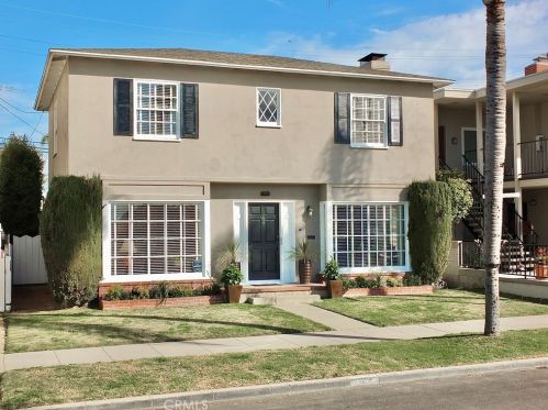 335 Bay Shore Ave, Long Beach CA  90803-1956 exterior