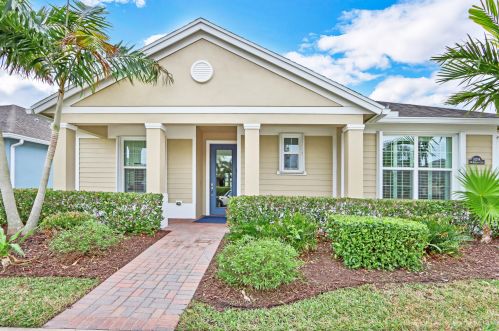 10284 Waterway Ln, Fort Pierce, FL 34987-2521