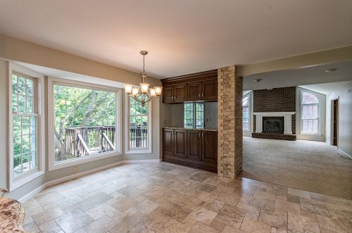 8235 Woodcreek Dr, Florence KY  41042-9119 exterior