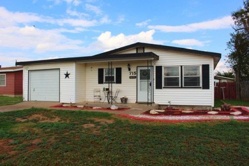 715 Ruby Dr, Midland, TX 79703-7059