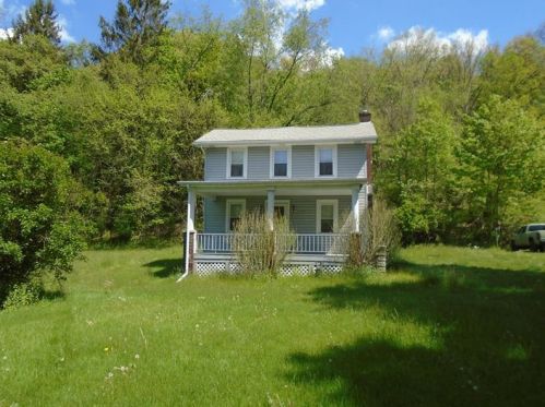 2009 Big Sewickley Creek Rd, Sewickley, PA 15143-8614