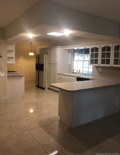 4900 36th Ct, Hollywood FL  33021-2231 exterior