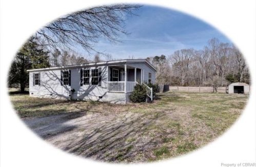3343 Forest Ln, Saluda, VA 23149-2918