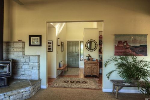 3331 Zaina Ln, Ukiah CA  95482-6962 exterior