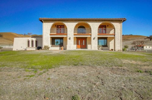 6960 Vista Del Sol, Gilroy CA  95020-9544 exterior