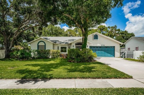 9775 58th St, Pinellas Park, FL 33782-3242