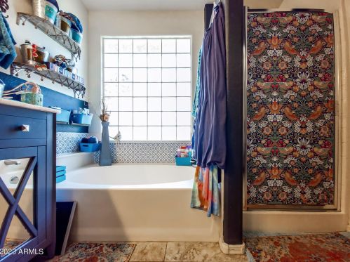 1825 Barbarita Ave, Gilbert AZ 85234-8136 exterior