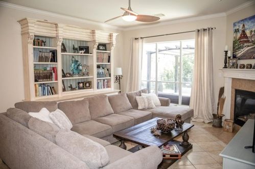 13204 Appaloosa Chase Dr, Austin TX  78732-2057 exterior