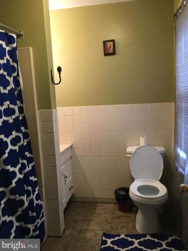 24 Filbert St, Lancaster PA  17603-3618 exterior