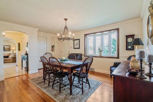 1404 Cherrywood Dr, Finleyville, PA 15332-1532