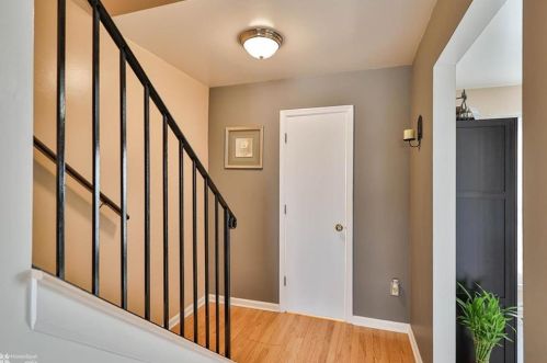 2440 Gillian Ln, Easton PA  18040-5819 exterior