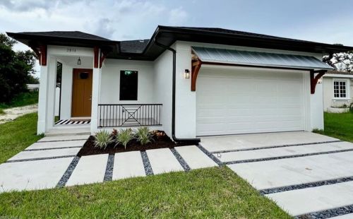 2814 Barrett Ave, Naples, FL 34112-6304