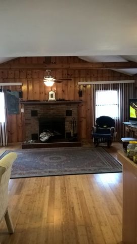 109 Shr Dr, Dingmans Ferry PA  18328-4088 exterior