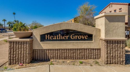 1412 Dunbar Dr, Phoenix AZ 85041-6113 exterior