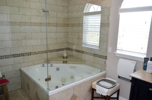 534 Paradise, Galveston TX  77554-6189 exterior