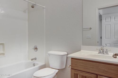 20411 Monarch Ct, Buckeye AZ  85396-7652 exterior
