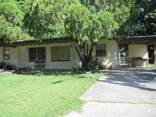 2013 Jackson St, Orlando, FL 32805-2109