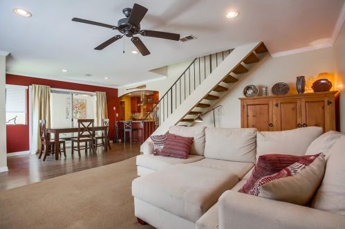 183 Countryhaven Rd, Encinitas, CA 92024-3104