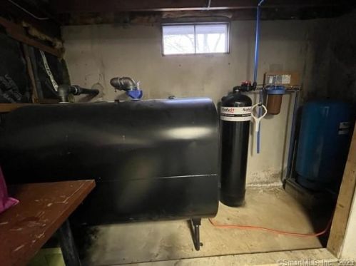 115 Perkins St, Bristol CT  06010-2978 exterior