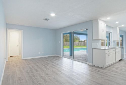 506 Conover St, Fort Pierce, FL 34983-8645