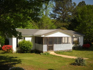 2673 Firetower Rd, Leach, TN 38344-5707
