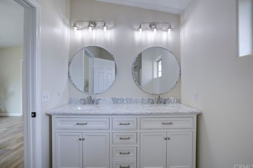 53140 Avenida Martinez, La Quinta CA  92253-5420 exterior