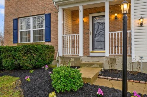 2880 Bentbrook Dr, Cincinnati, OH 45251-1100