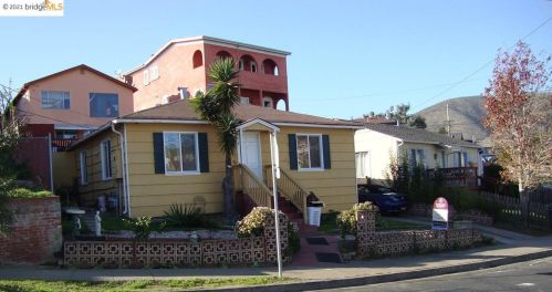 856 Hawthorne Pl, South San Francisco, CA 94080-2820
