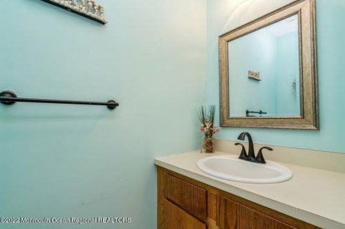 90 Rita Ln, Jackson Twp NJ  08527-2367 exterior