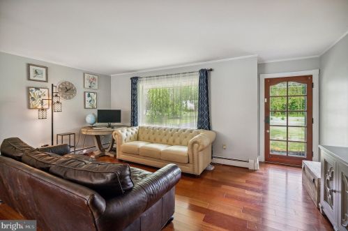 2016 Bethel Rd, Lansdale PA 19446-6054 exterior